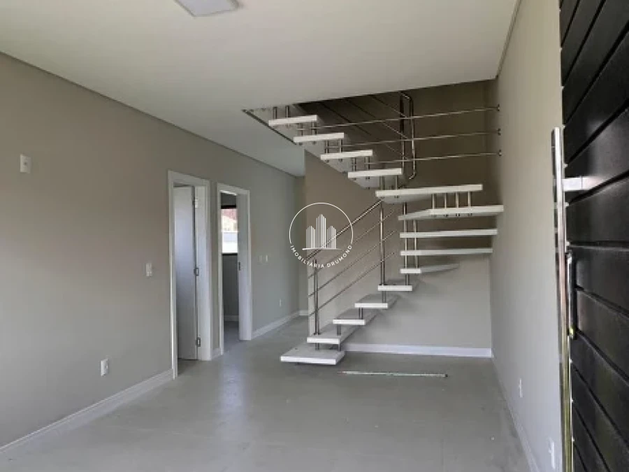 Sobrado Geminado em Alto Aririú, Palhoça. 2 quartos, 88m². Imagem 1 de 15