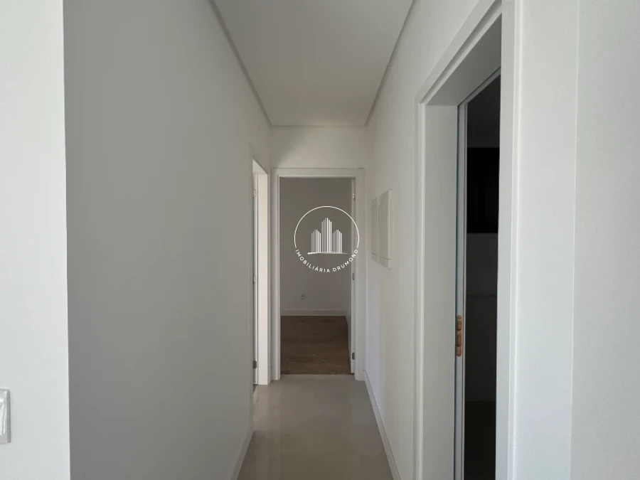 Apartamento em Kobrasol, São José. 2 quartos, 83m². Imagem 14 de 25