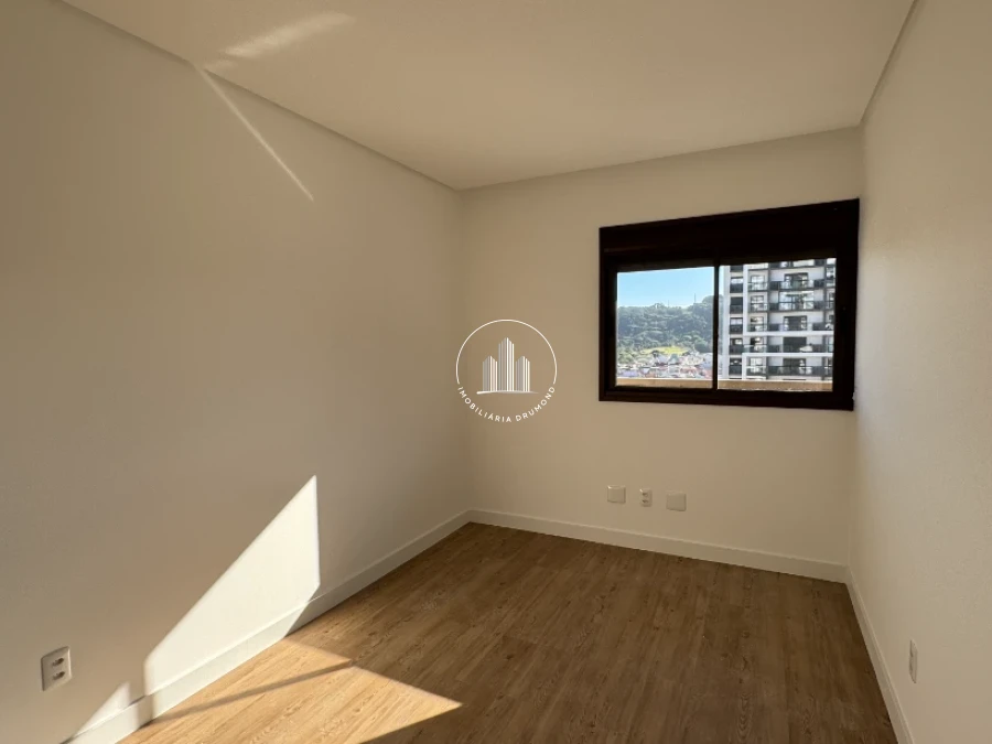 Apartamento em Kobrasol, São José. 2 quartos, 83m². Imagem 17 de 25