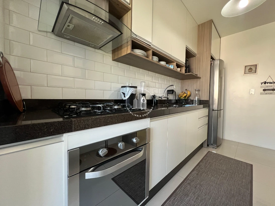 Apartamento em Abraão, Florianópolis. 2 quartos, 76m². Imagem 6 de 20