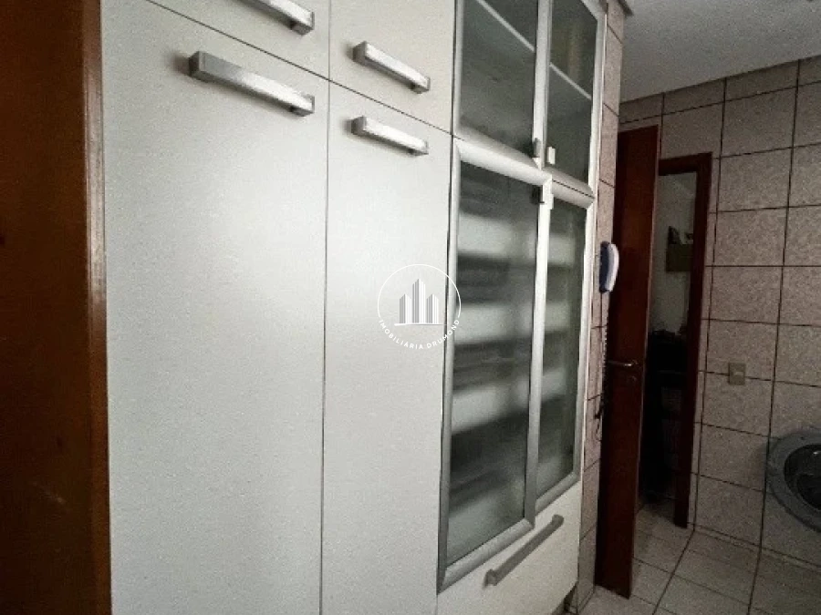Apartamento em Centro, Florianópolis. 3 quartos, 214m². Imagem 16 de 24