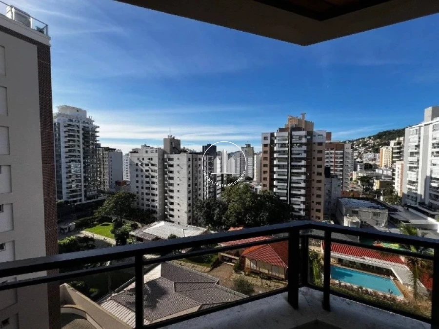 Apartamento em Centro, Florianópolis. 3 quartos, 214m². Imagem 21 de 24