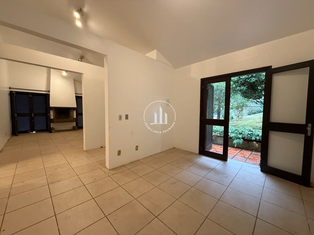 Casa em Itaguaçu, Florianópolis. 5 quartos, 231m². Imagem 6 de 44