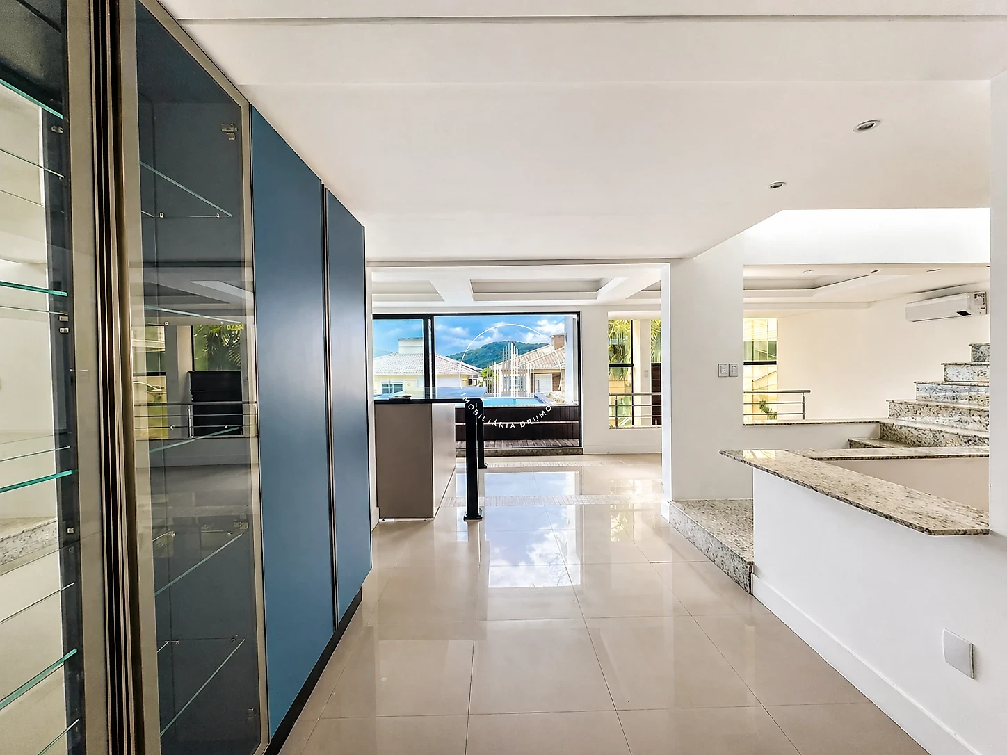 Casa em Pedra Branca, Palhoça. 3 quartos, 310m². Imagem 6 de 13