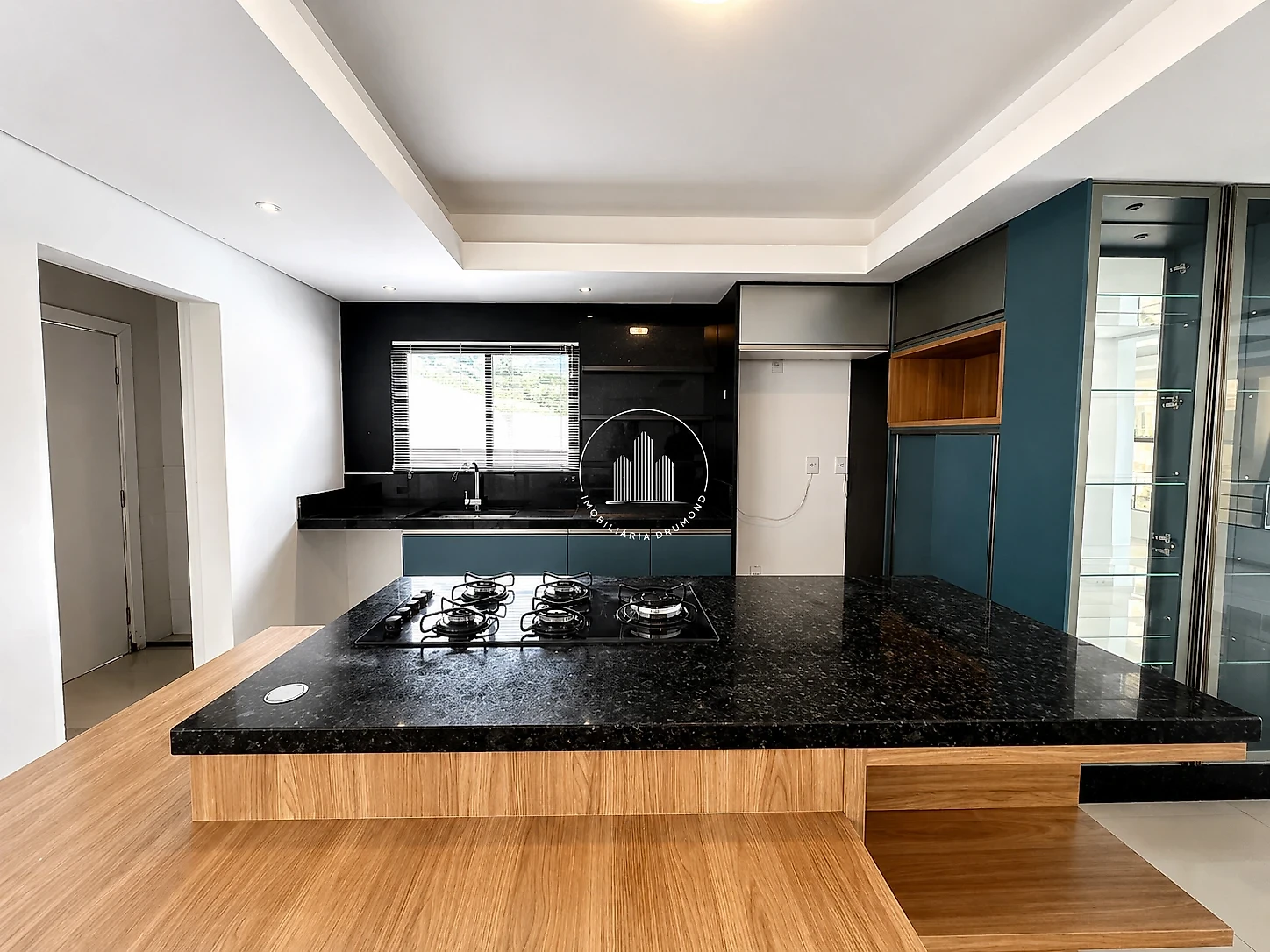 Casa em Pedra Branca, Palhoça. 3 quartos, 310m². Imagem 8 de 13