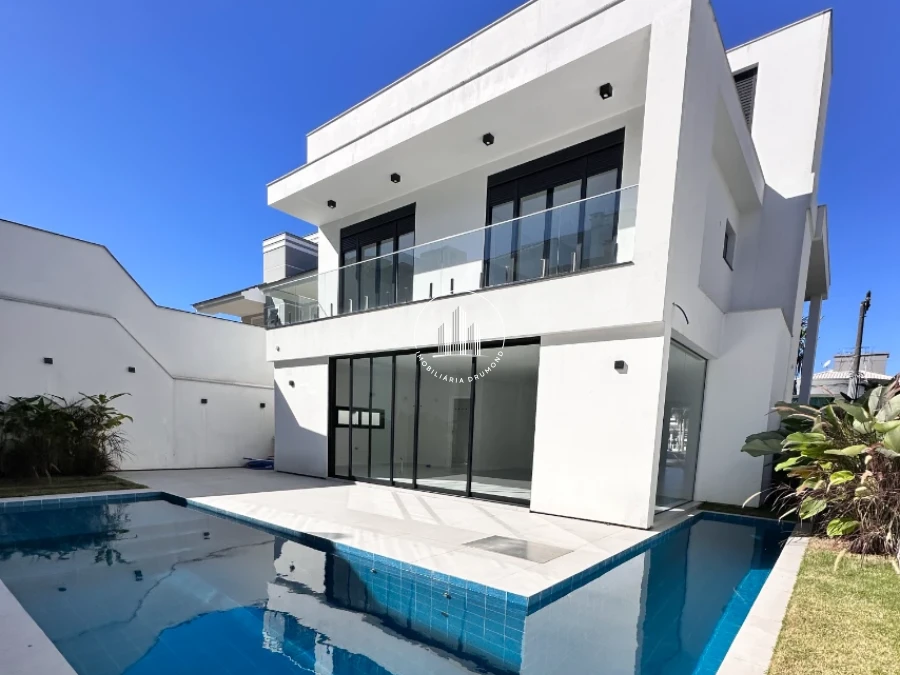 Casa em Pedra Branca, Palhoça. 3 quartos, 344m². Imagem 5 de 15