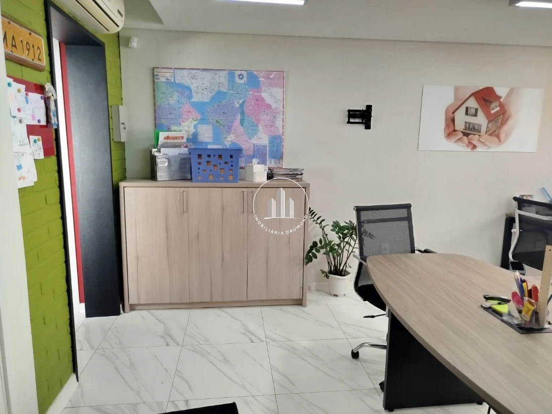 Casa em Agronômica, Florianópolis. 4 quartos, 222m². Imagem 36 de 48