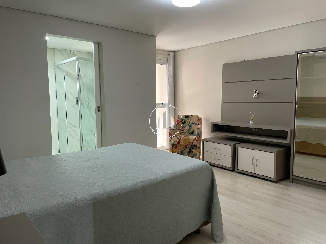 Casa em Agronômica, Florianópolis. 4 quartos, 222m². Imagem 11 de 48