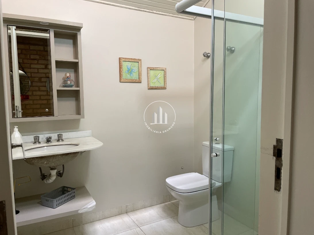 Casa em Agronômica, Florianópolis. 4 quartos, 222m². Imagem 24 de 48