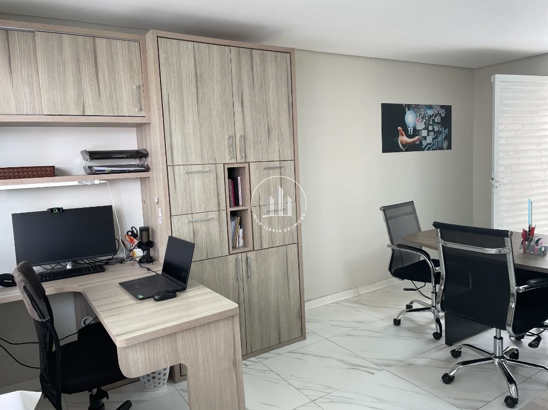 Casa em Agronômica, Florianópolis. 4 quartos, 222m². Imagem 38 de 48