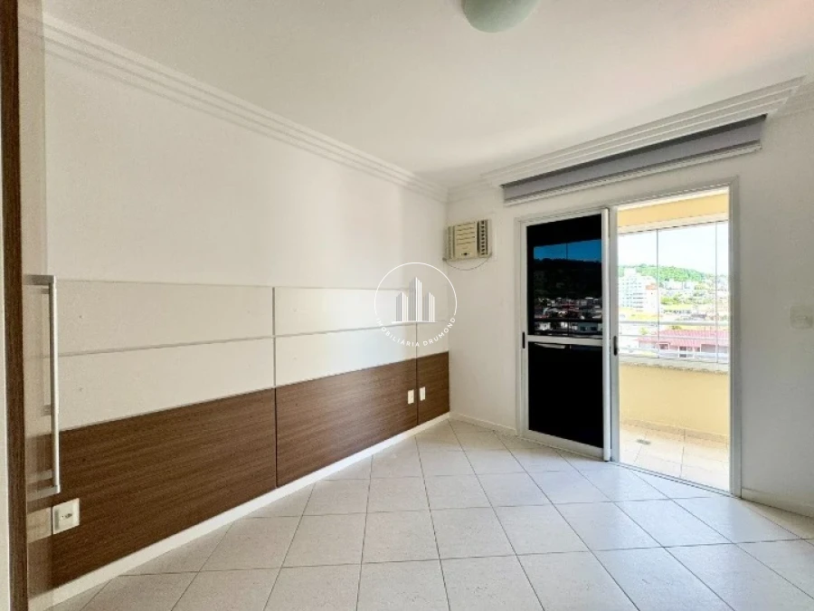 Apartamento em Nossa Senhora do Rosário, São José. 3 quartos, 81m². Imagem 13 de 26