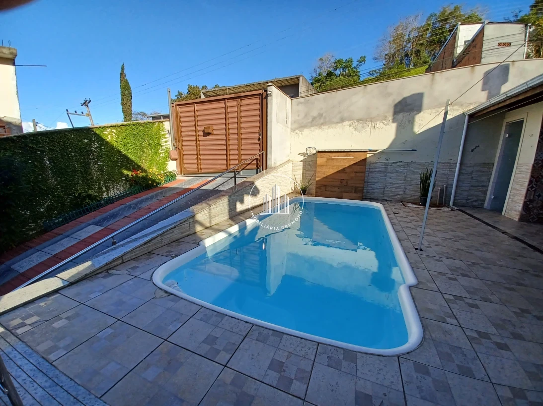 Casa em Jardim Cidade de Florianópolis, São José. 4 quartos, 220m². Imagem 1 de 35