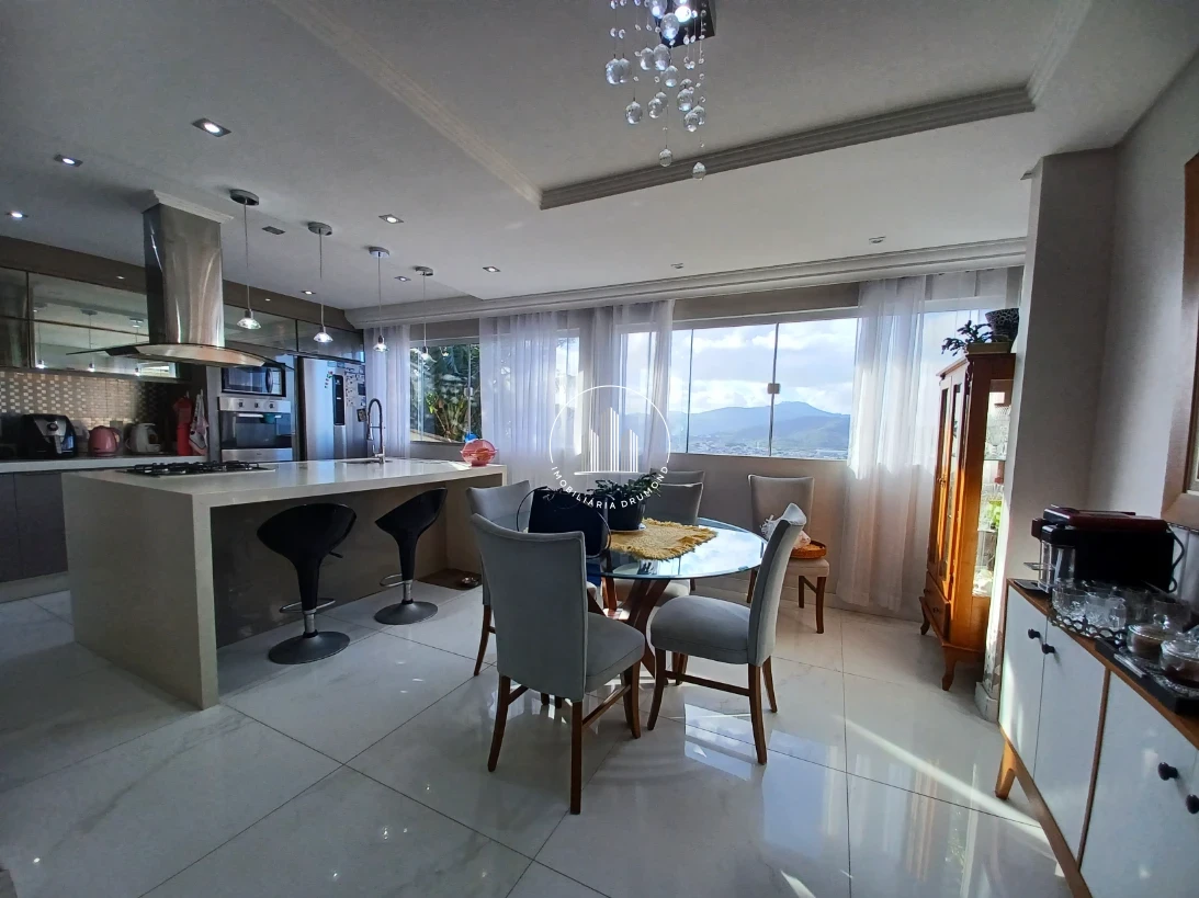 Casa em Jardim Cidade de Florianópolis, São José. 4 quartos, 220m². Imagem 15 de 35