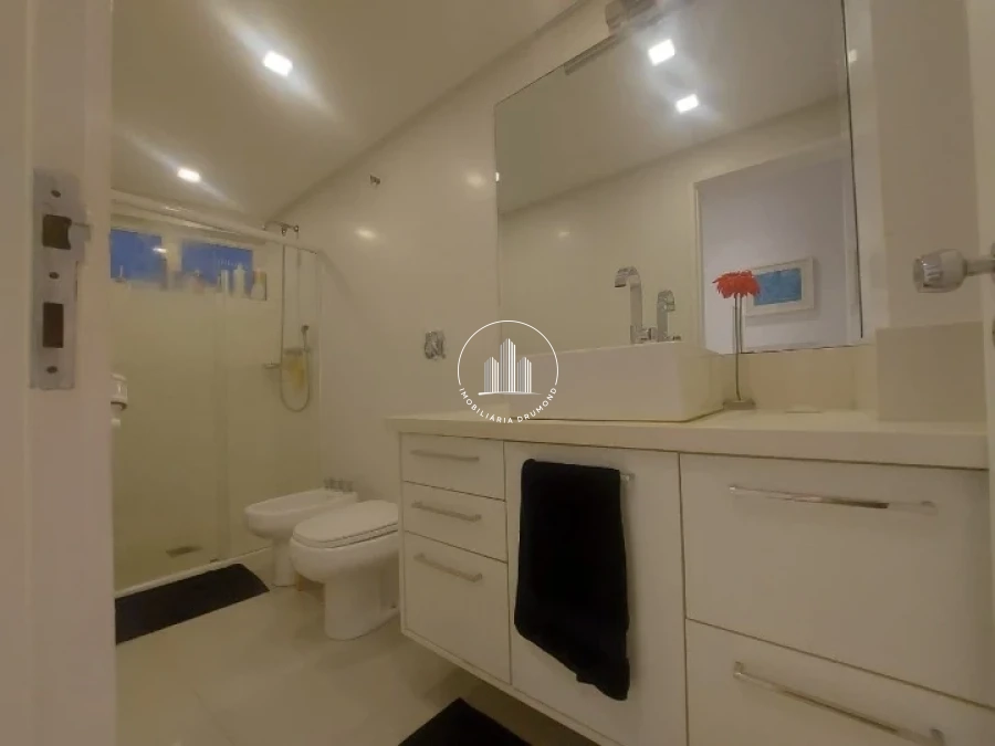 Apartamento em Centro, Florianópolis. 2 quartos, 75m². Imagem 12 de 20
