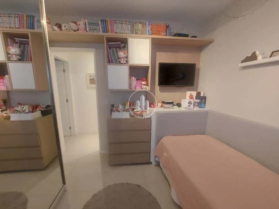 Apartamento em Centro, Florianópolis. 2 quartos, 75m². Imagem 14 de 20