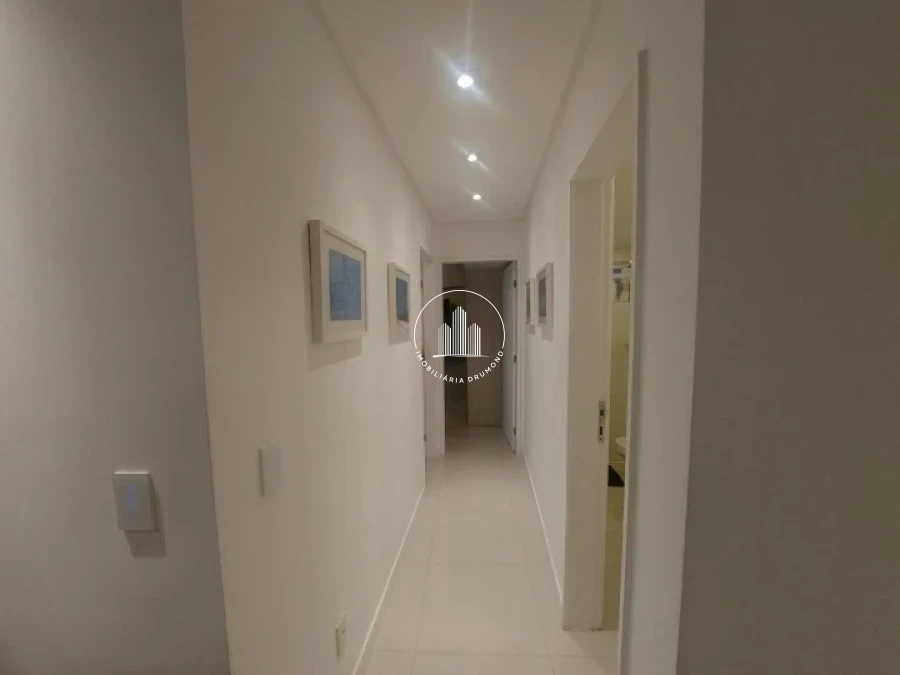Apartamento em Centro, Florianópolis. 2 quartos, 75m². Imagem 8 de 20
