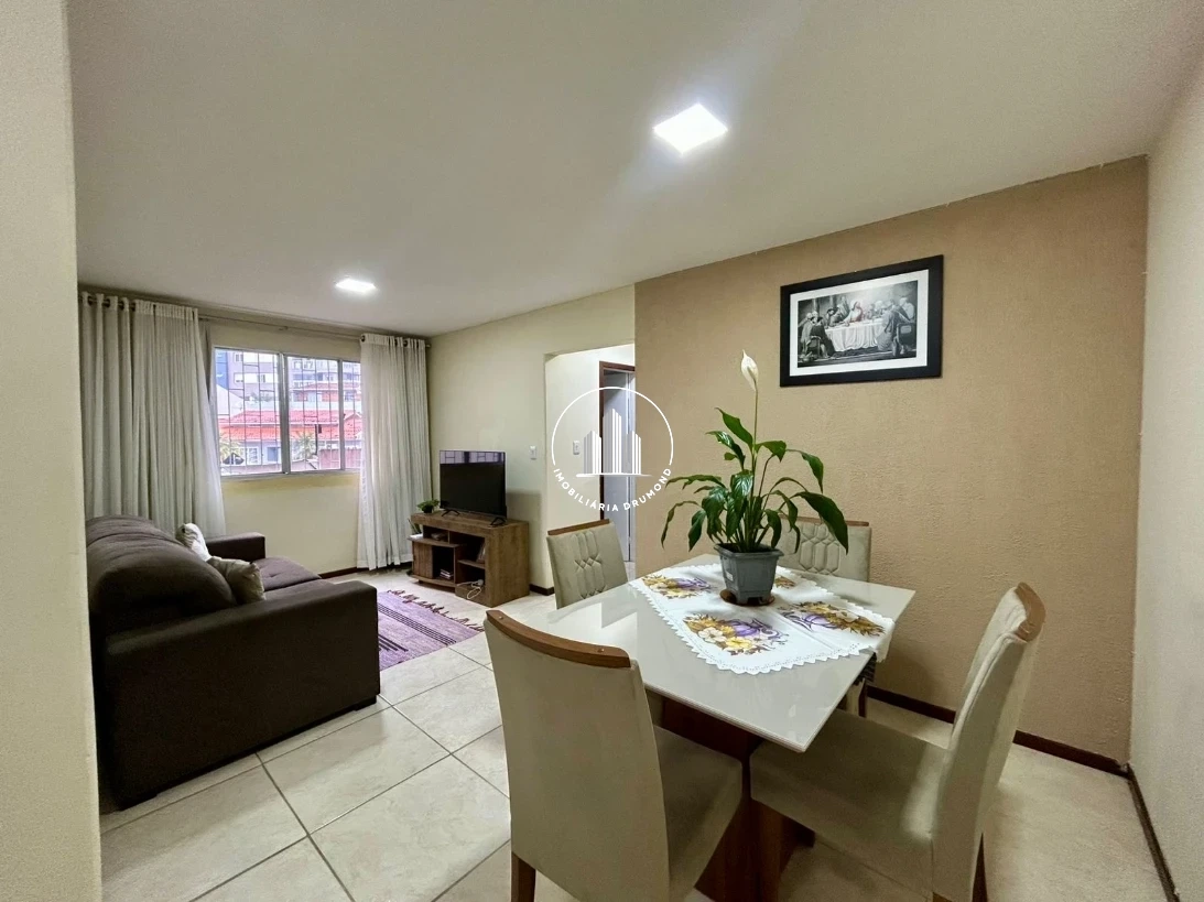 Apartamento em Roçado, São José. 2 quartos, 57m². Imagem 1 de 19