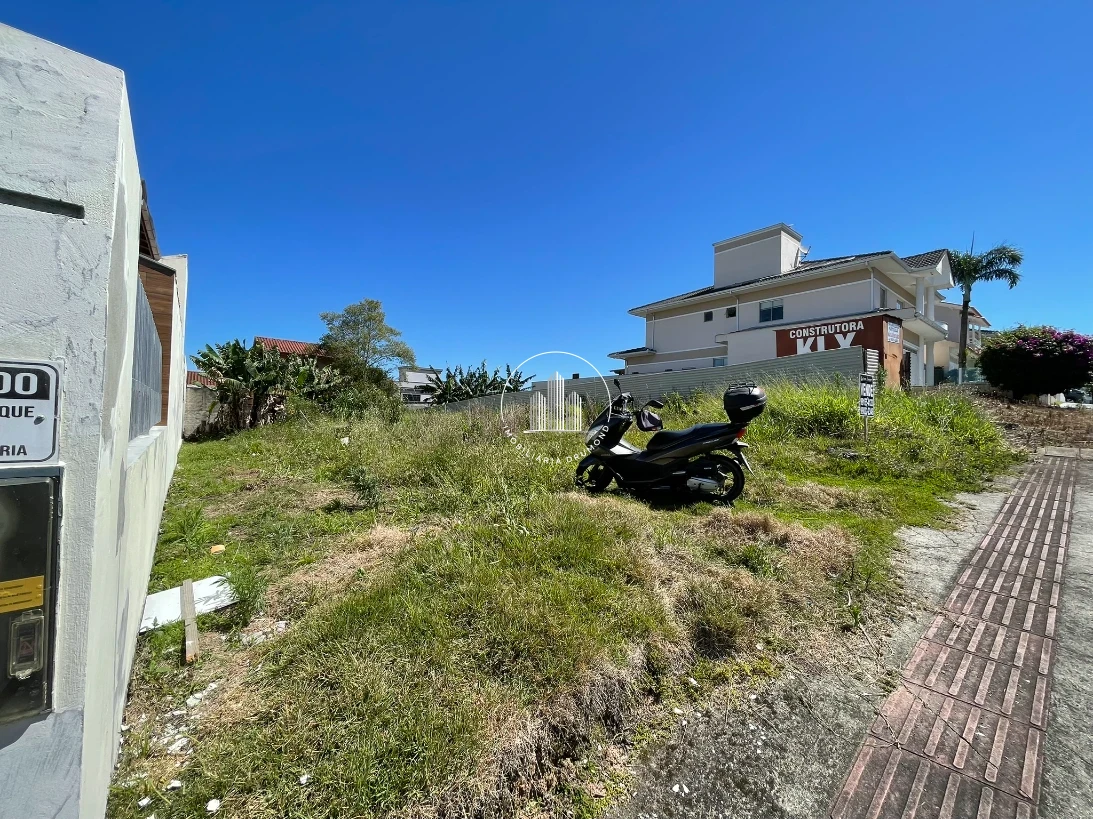 Terreno em Pedra Branca, Palhoça. 0 quartos, 0m². Imagem 3 de 15