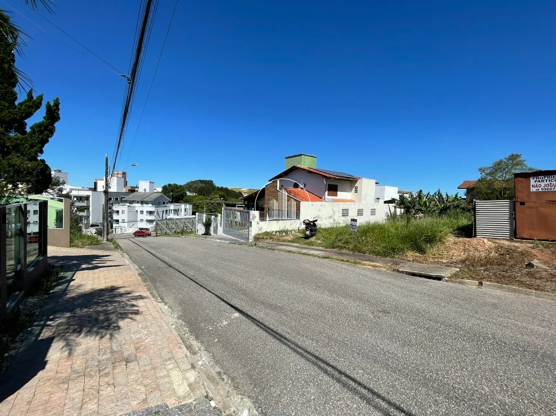Terreno em Pedra Branca, Palhoça. 0 quartos, 0m². Imagem 9 de 15