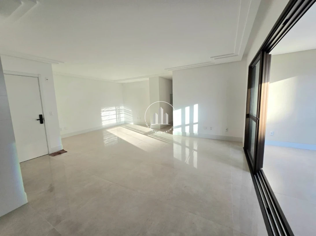 Apartamento em Kobrasol, São José. 3 quartos, 129m². Imagem 6 de 26