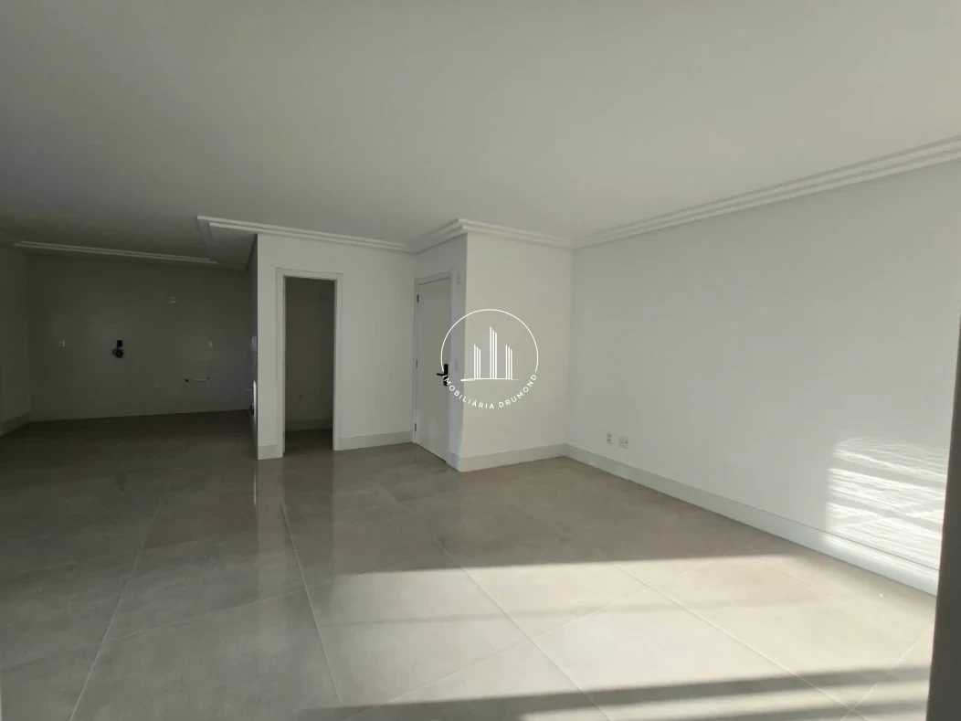 Apartamento em Kobrasol, São José. 3 quartos, 129m². Imagem 8 de 26