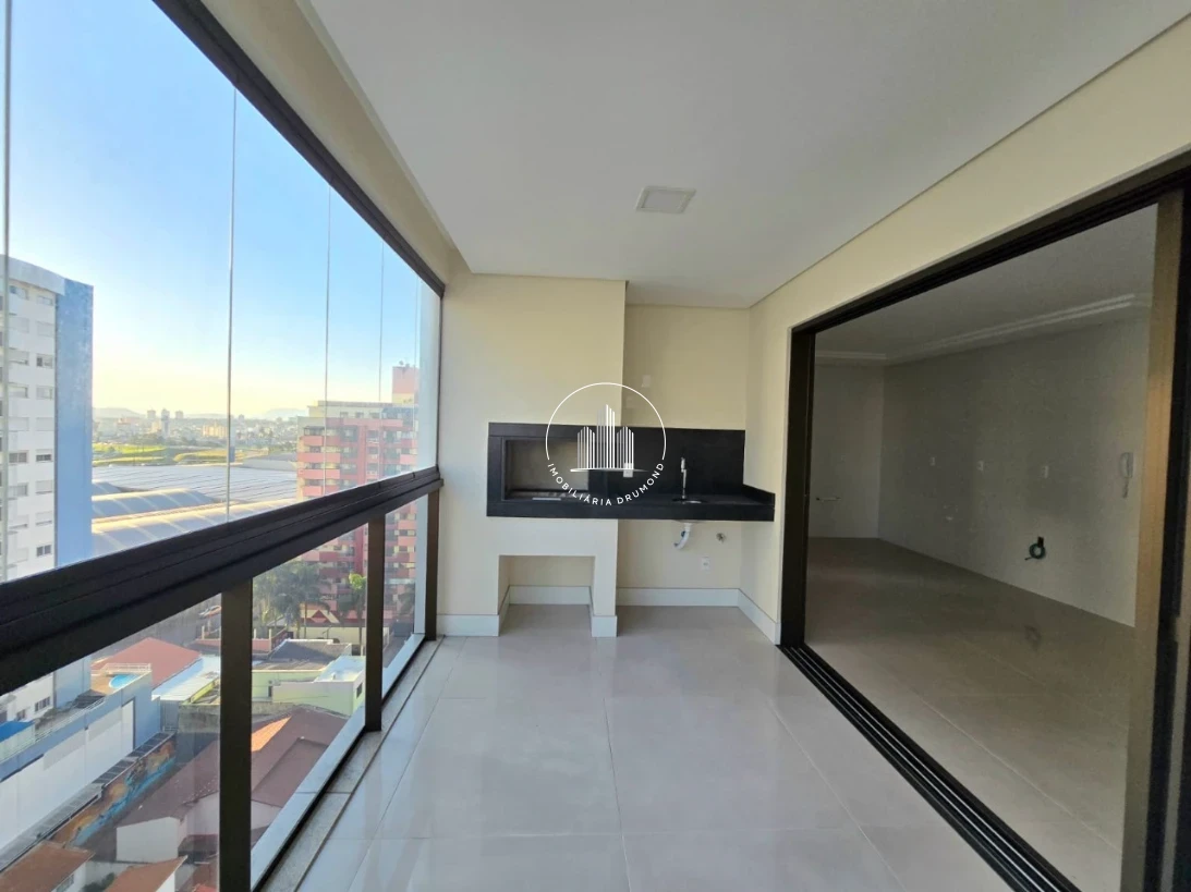 Apartamento em Kobrasol, São José. 3 quartos, 129m². Imagem 1 de 26