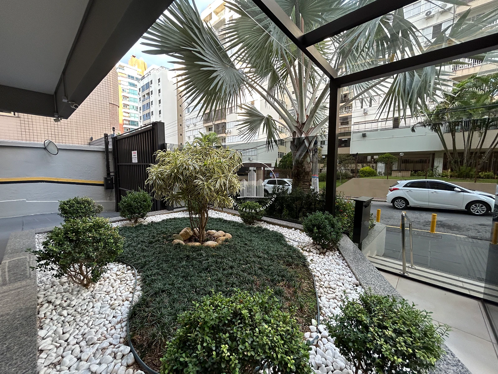 Apartamento em Centro, Florianópolis. 3 quartos, 89m². Imagem 2 de 29