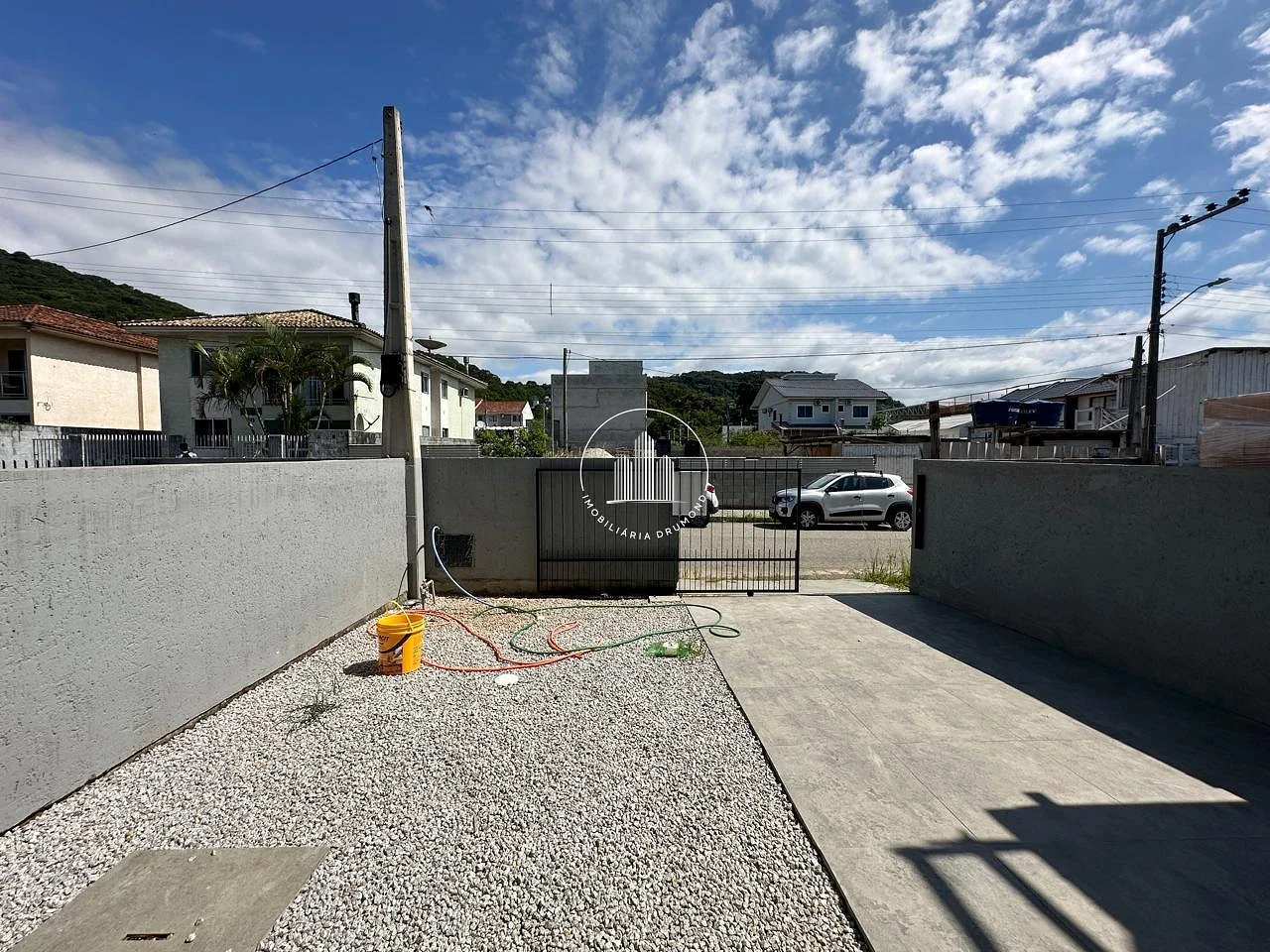 Sobrado Geminado em Ipiranga, São José. 3 quartos, 130m². Imagem 3 de 32
