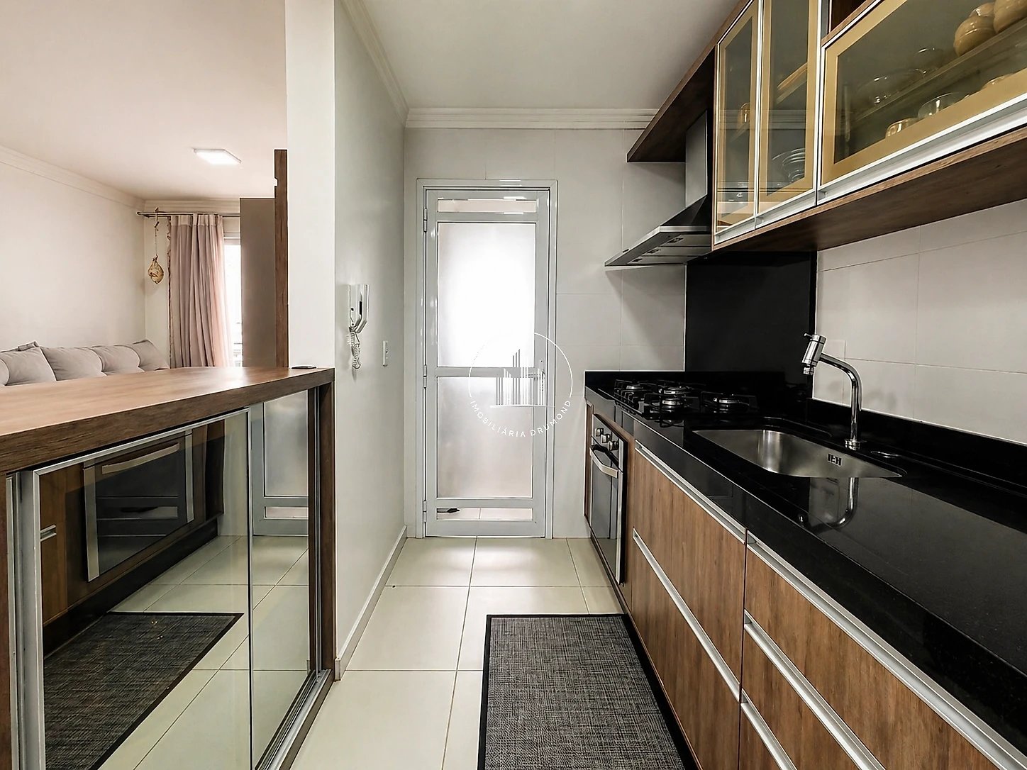 Apartamento em Pagani, Palhoça. 3 quartos, 86m². Imagem 2 de 20