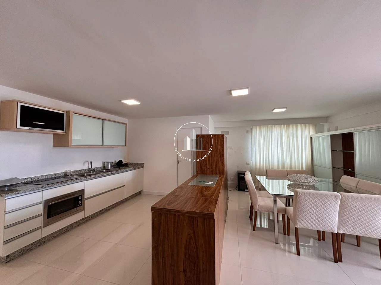 Cobertura em Agronômica, Florianópolis. 3 quartos, 373m². Imagem 6 de 50