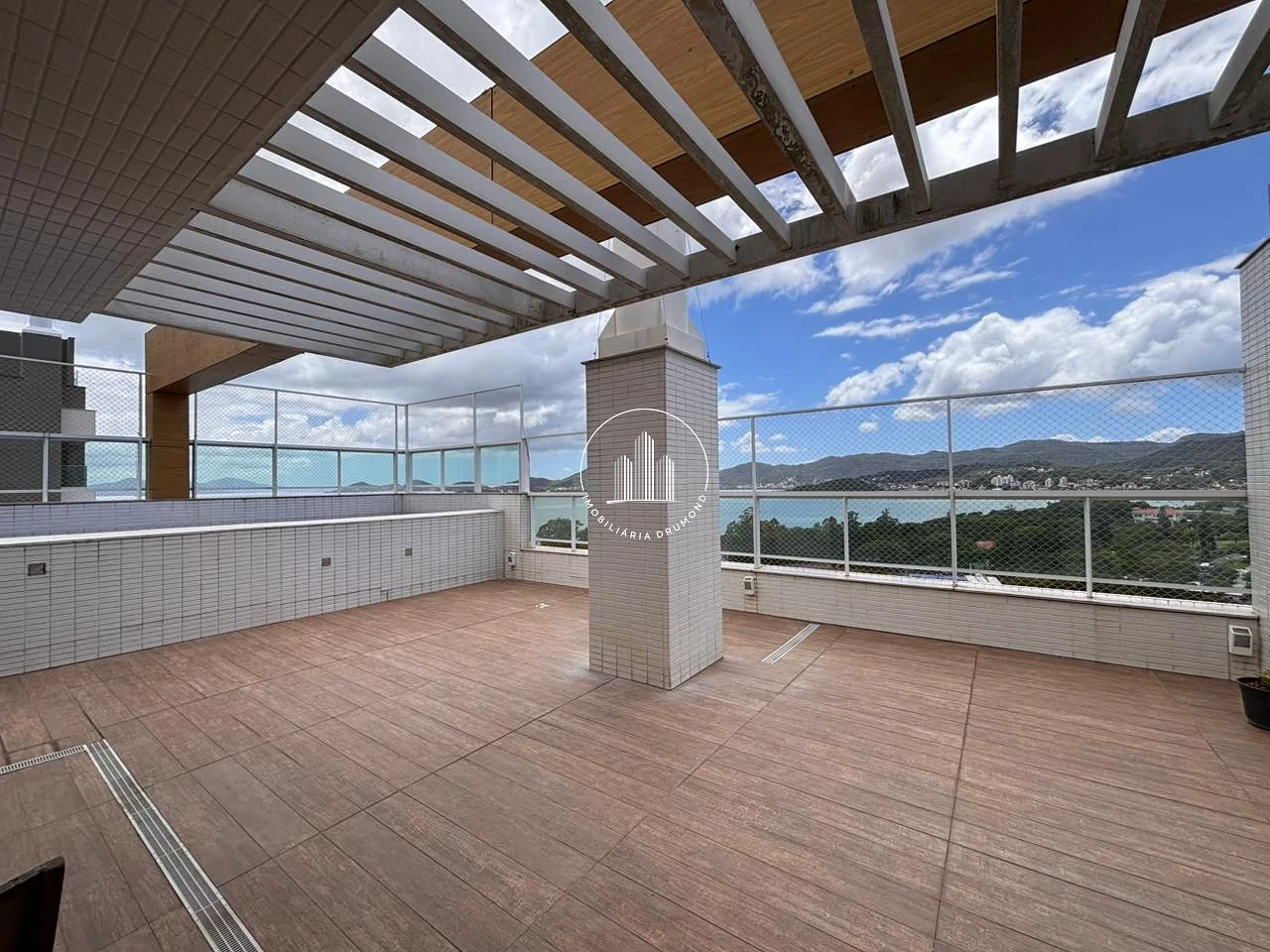 Cobertura em Agronômica, Florianópolis. 3 quartos, 373m². Imagem 11 de 50