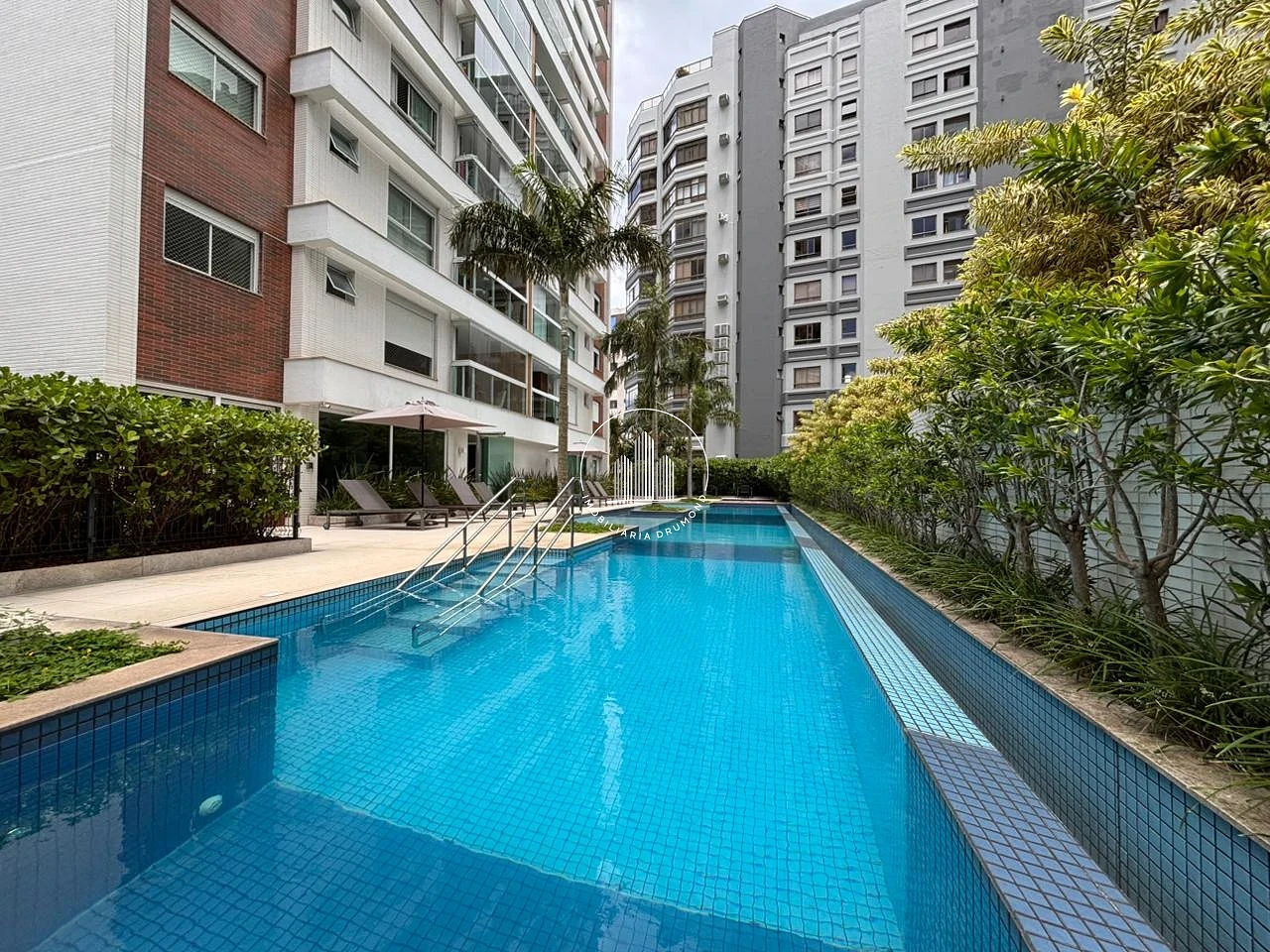 Cobertura em Agronômica, Florianópolis. 3 quartos, 373m². Imagem 43 de 50