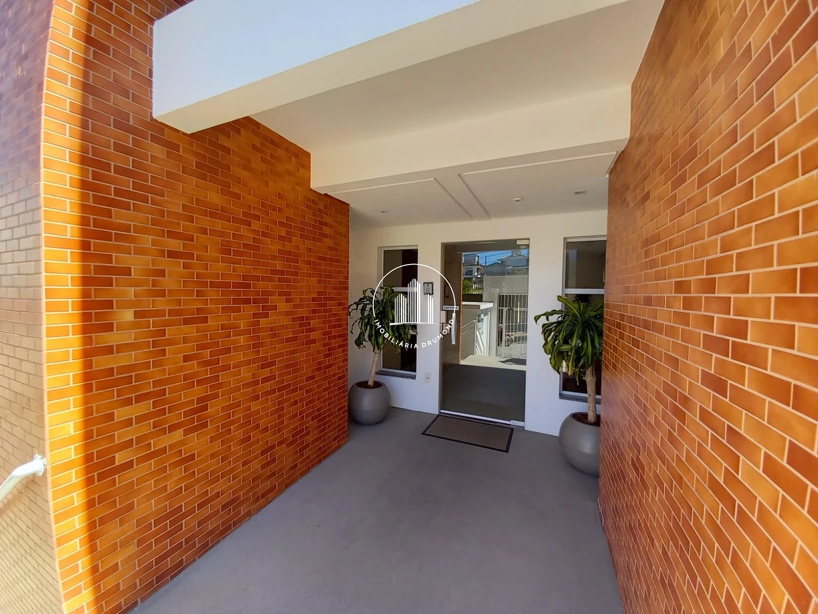 Apartamento em Pedra Branca, Palhoça. 2 quartos, 55m². Imagem 2 de 22