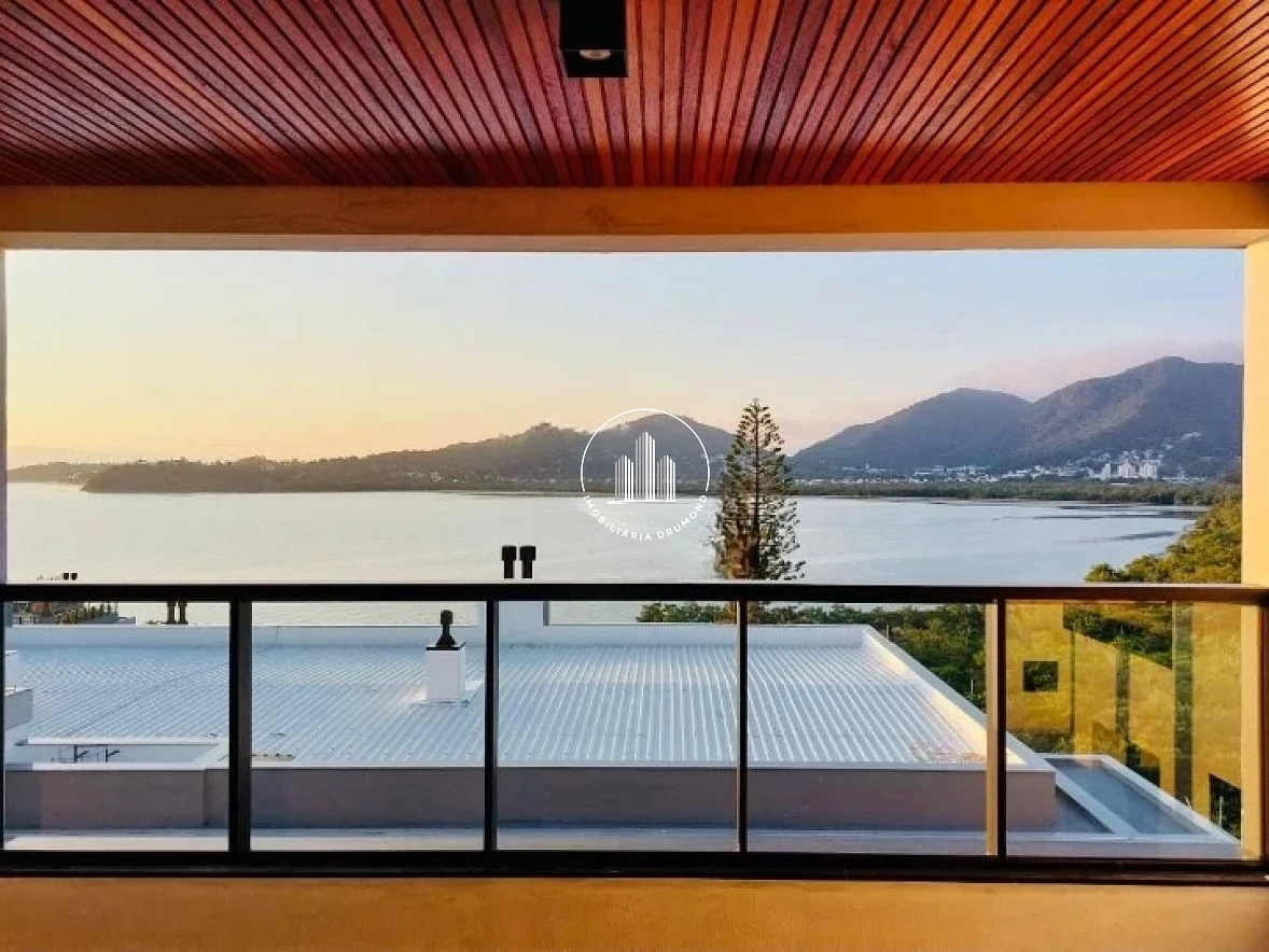 Apartamento em João Paulo, Florianópolis. 3 quartos, 134m². Imagem 2 de 20