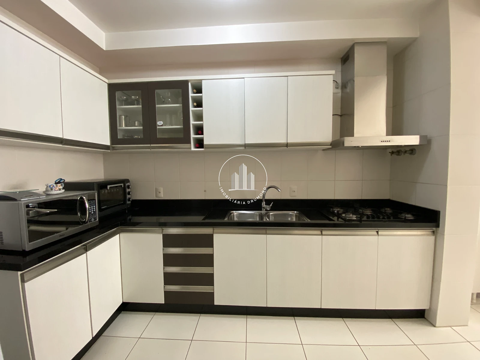 Apartamento em Serraria, São José. 3 quartos, 112m². Imagem 6 de 50