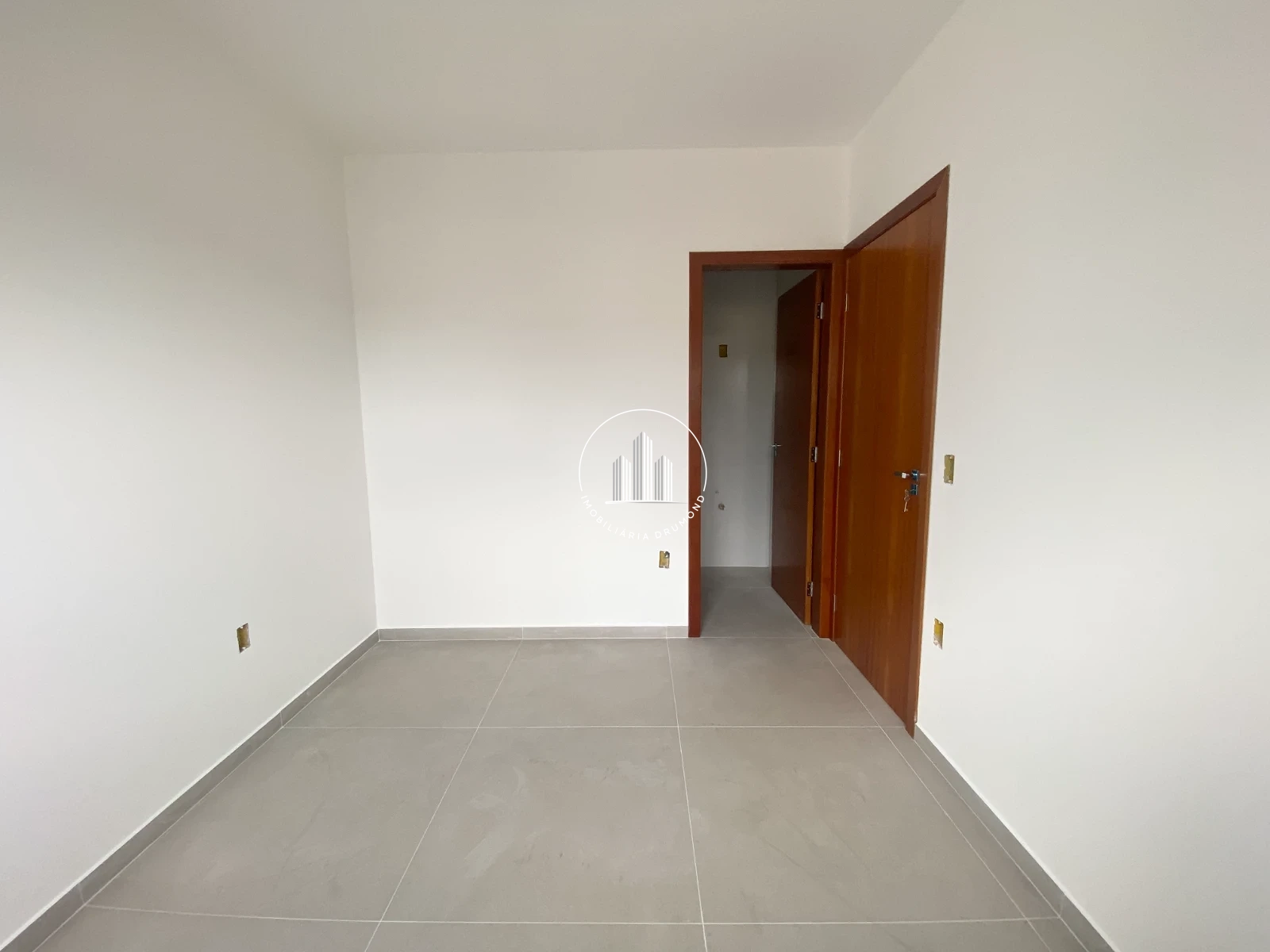 Sobrado Geminado em Forquilhas, São José. 2 quartos, 84m². Imagem 15 de 26