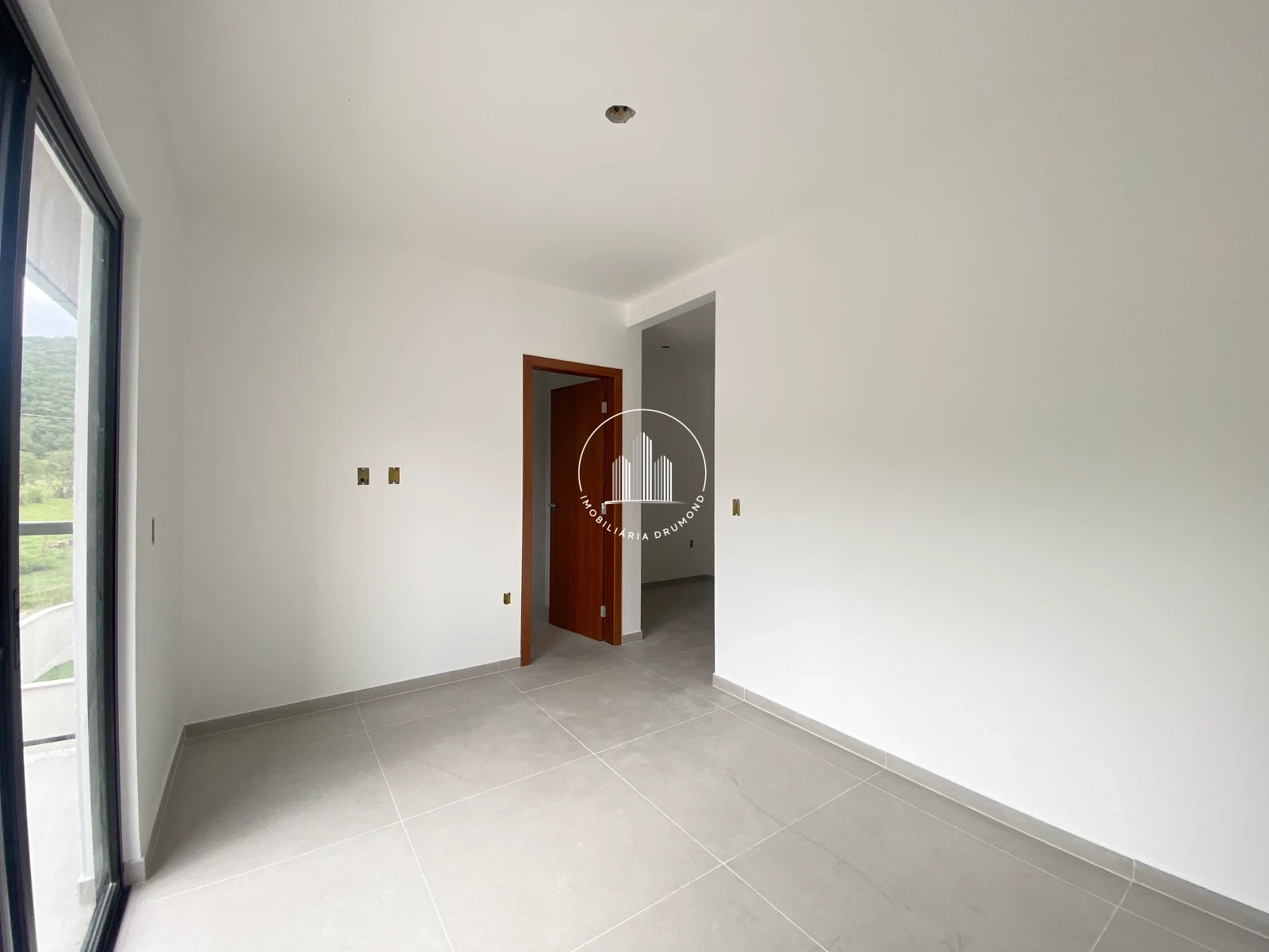 Sobrado Geminado em Forquilhas, São José. 2 quartos, 84m². Imagem 17 de 26