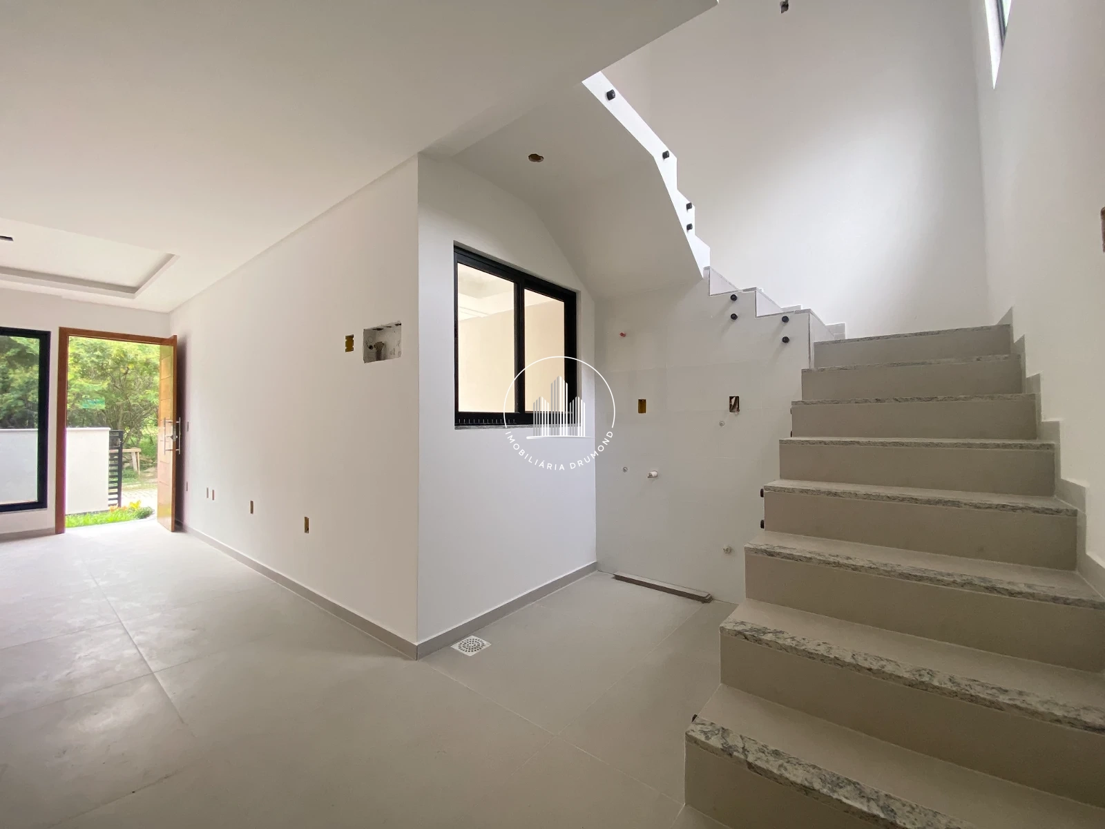 Sobrado Geminado em Forquilhas, São José. 2 quartos, 84m². Imagem 12 de 26
