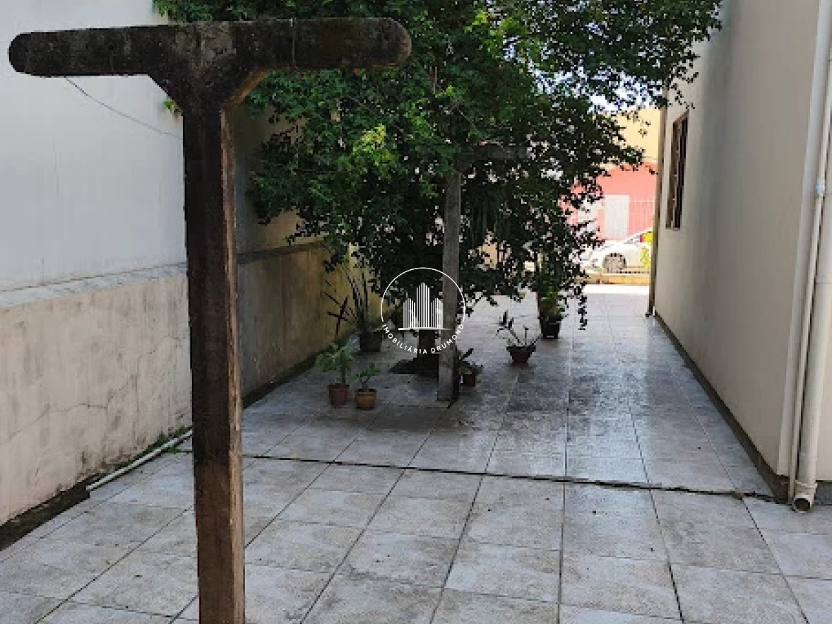 Casa em Forquilhinha, São José. 4 quartos, 205m². Imagem 12 de 37