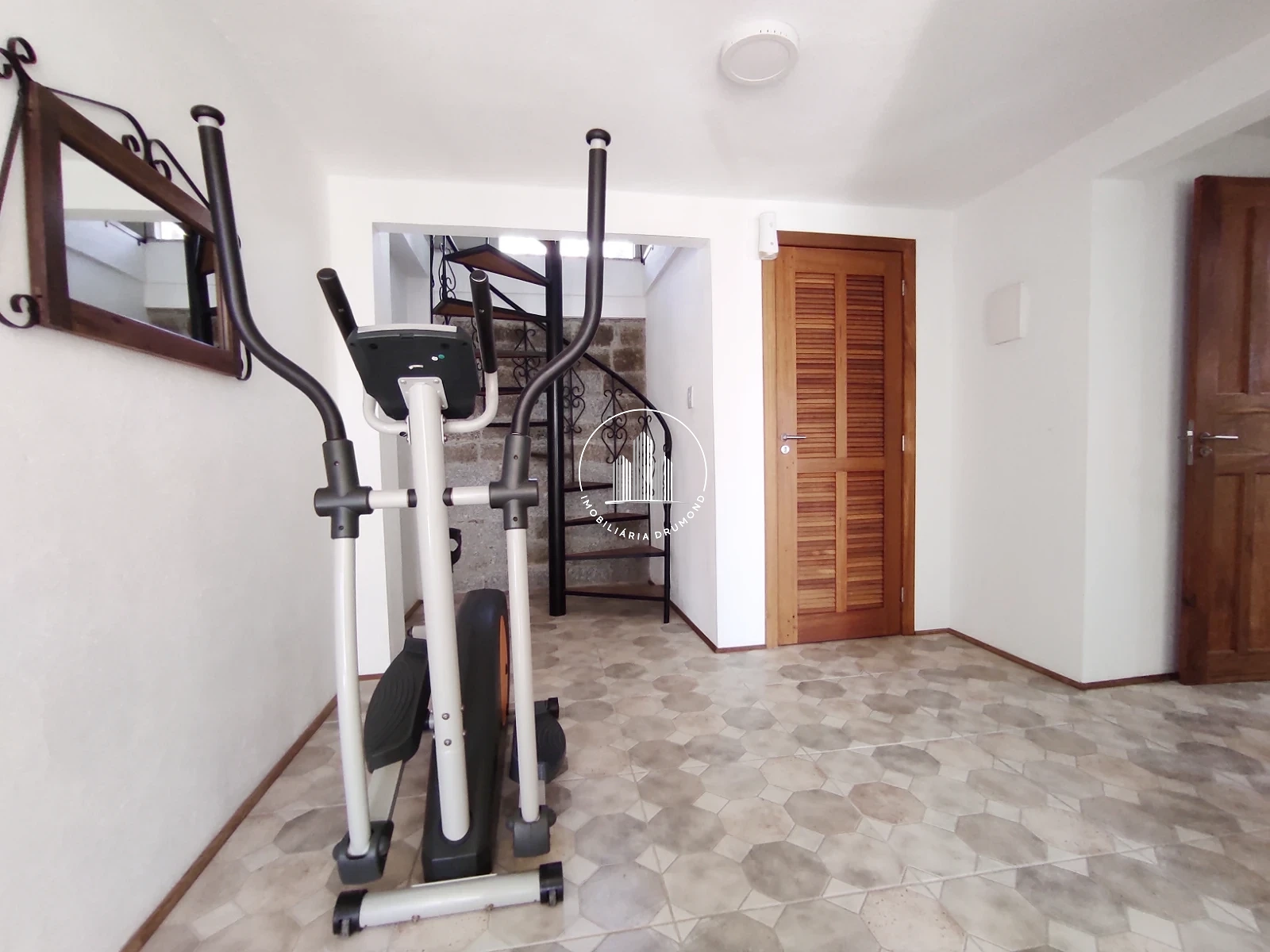Casa em Jardim Atlântico, Florianópolis. 4 quartos, 280m². Imagem 25 de 35