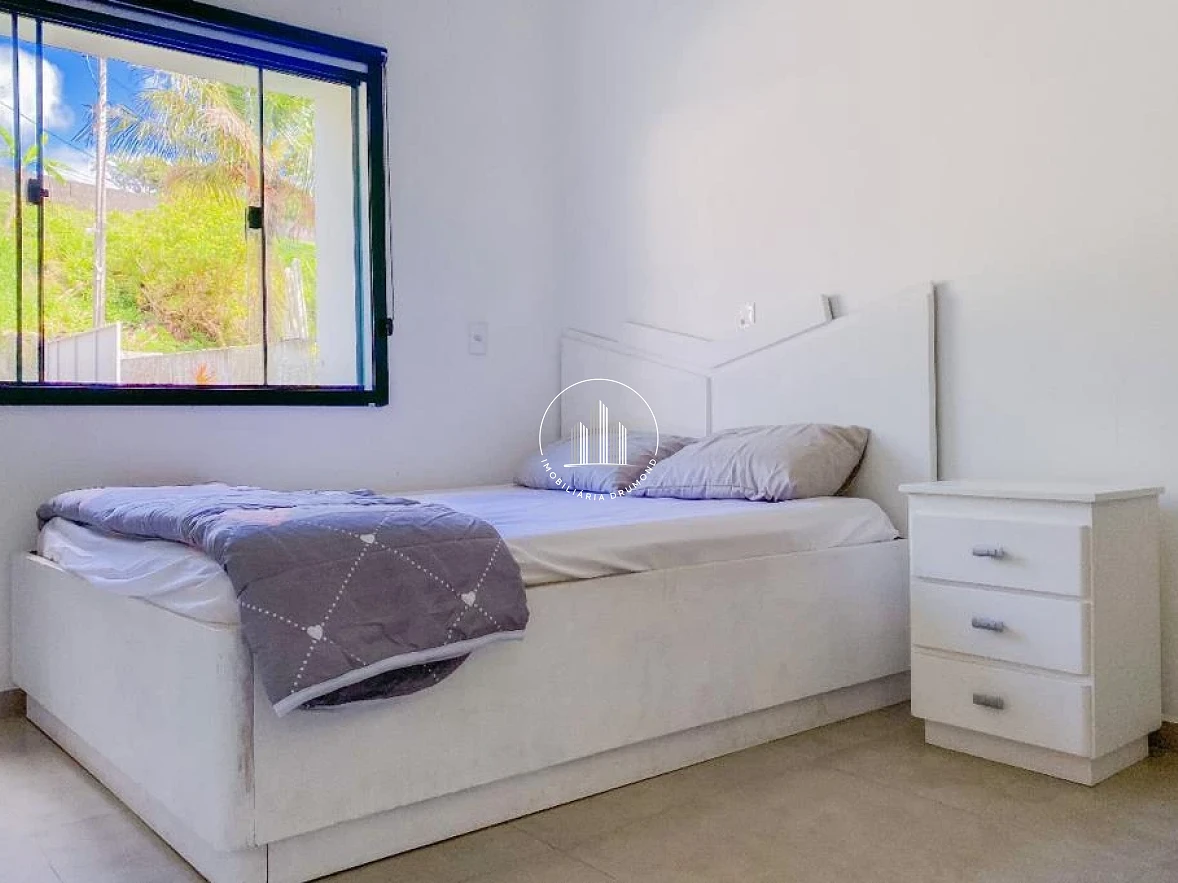 Casa em Tijuquinhas (guaporanga), Biguaçu. 5 quartos, 490m². Imagem 45 de 50