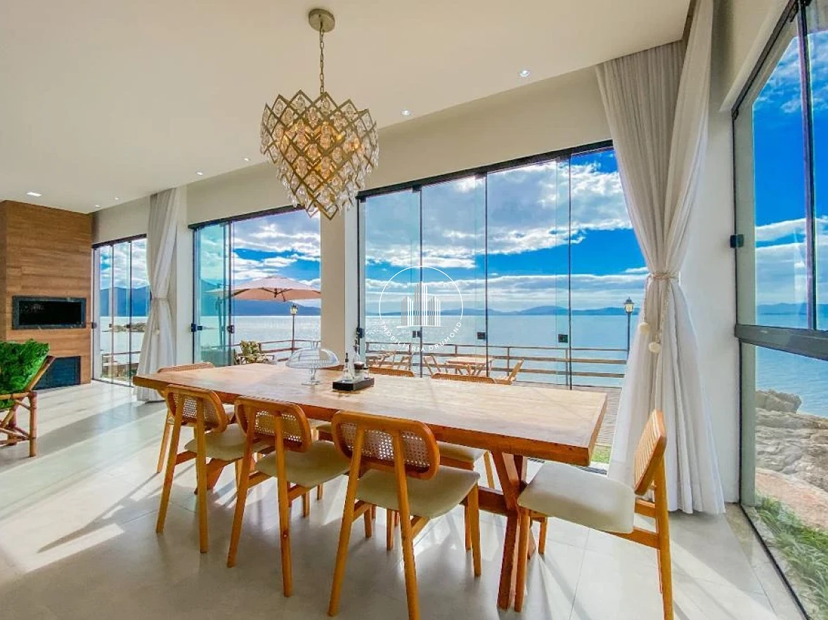 Casa em Tijuquinhas (guaporanga), Biguaçu. 5 quartos, 490m². Imagem 13 de 50