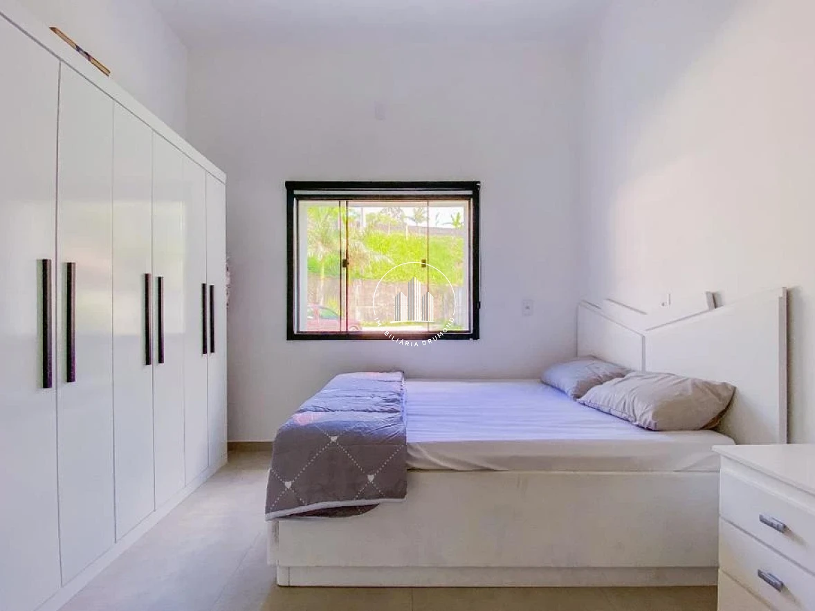 Casa em Tijuquinhas (guaporanga), Biguaçu. 5 quartos, 490m². Imagem 48 de 50