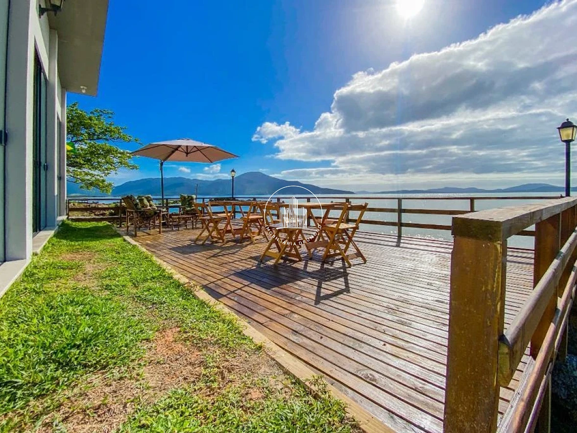 Casa em Tijuquinhas (guaporanga), Biguaçu. 5 quartos, 490m². Imagem 20 de 50