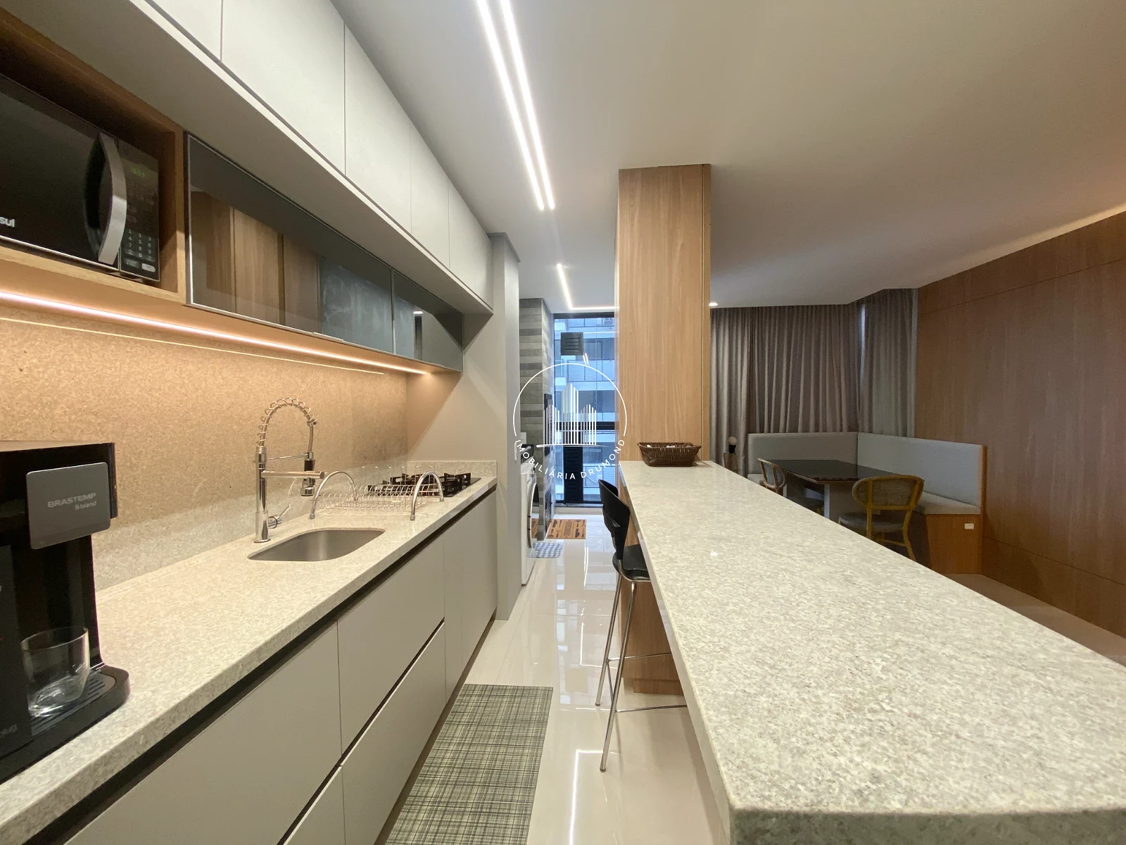 Apartamento em Areias, São José. 2 quartos, 56m². Imagem 4 de 26