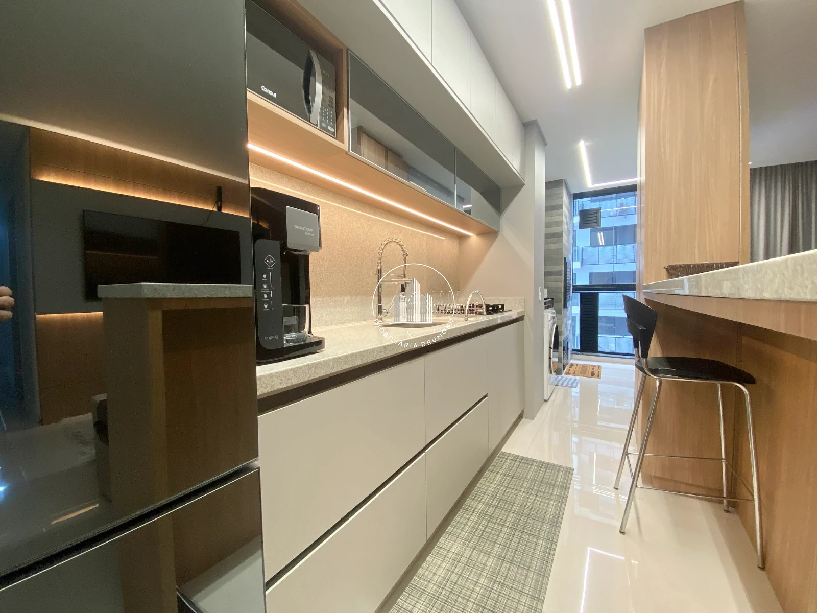 Apartamento em Areias, São José. 2 quartos, 56m². Imagem 2 de 26