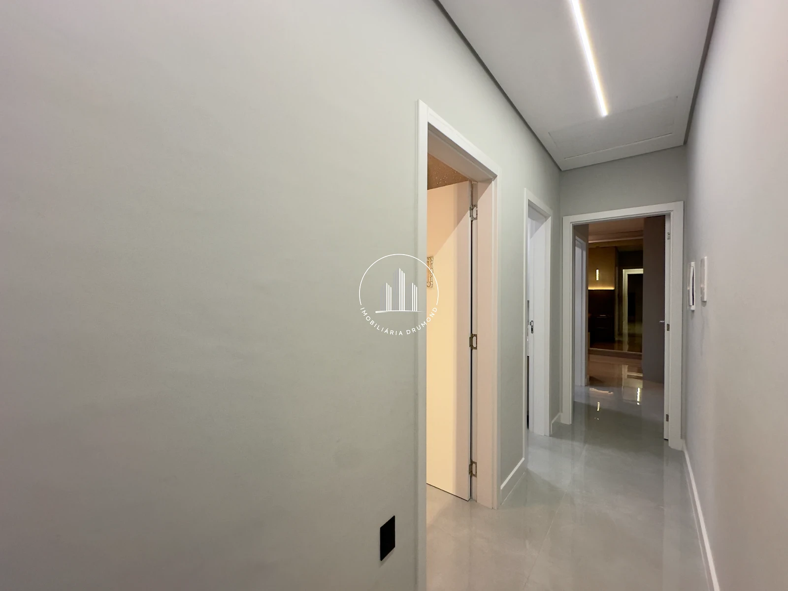 Casa em Serraria, São José. 3 quartos, 153m². Imagem 6 de 26