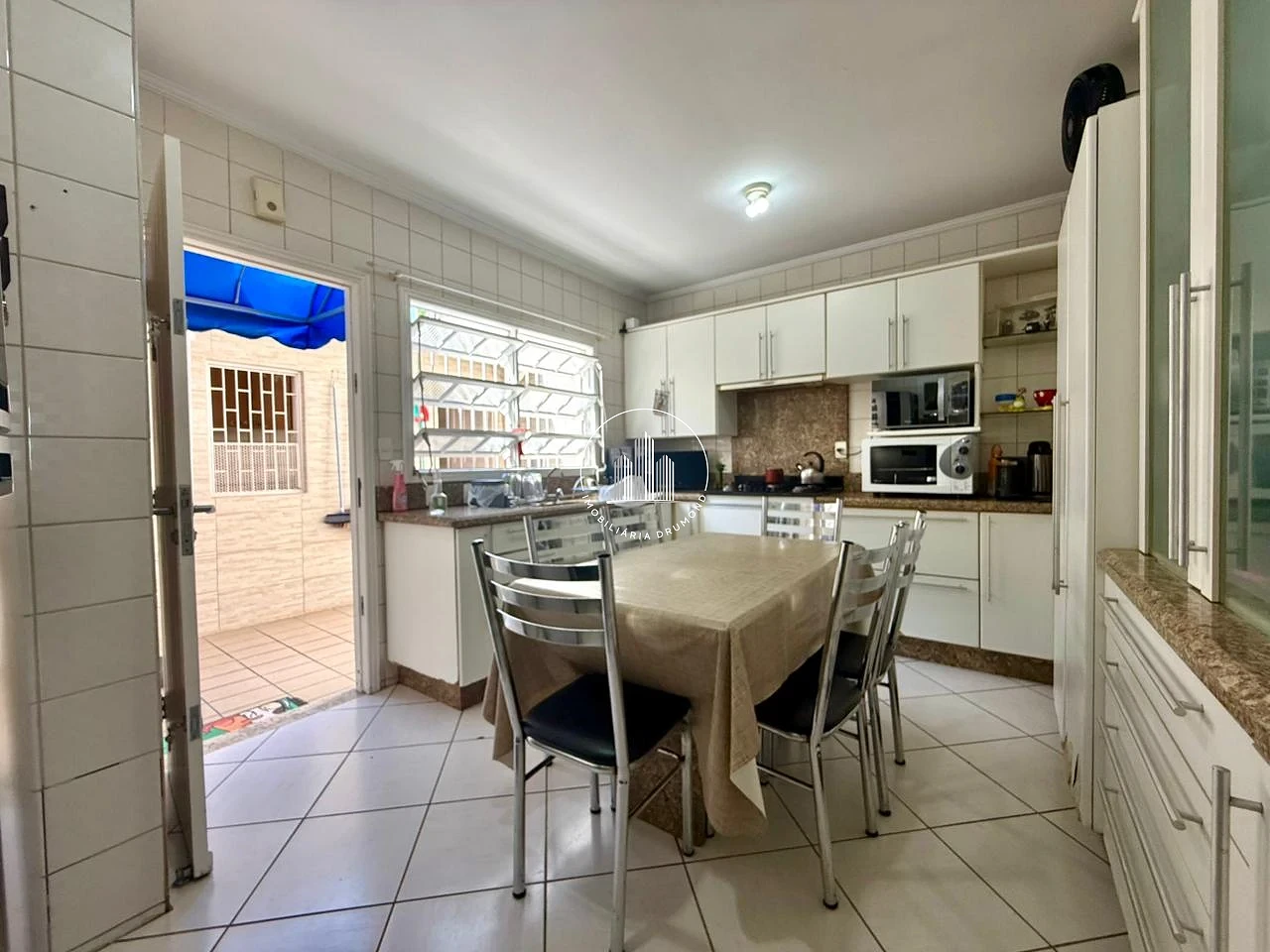 Casa em Centro, Florianópolis. 4 quartos, 157m². Imagem 10 de 35