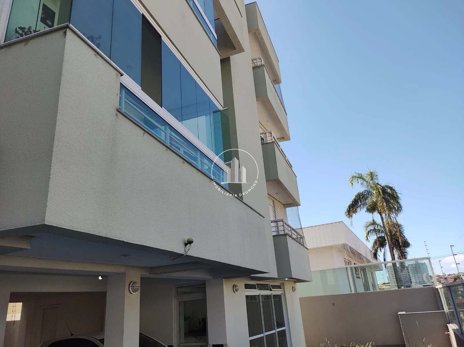 Apartamento em Ipiranga, São José. 3 quartos, 91m². Imagem 1 de 26
