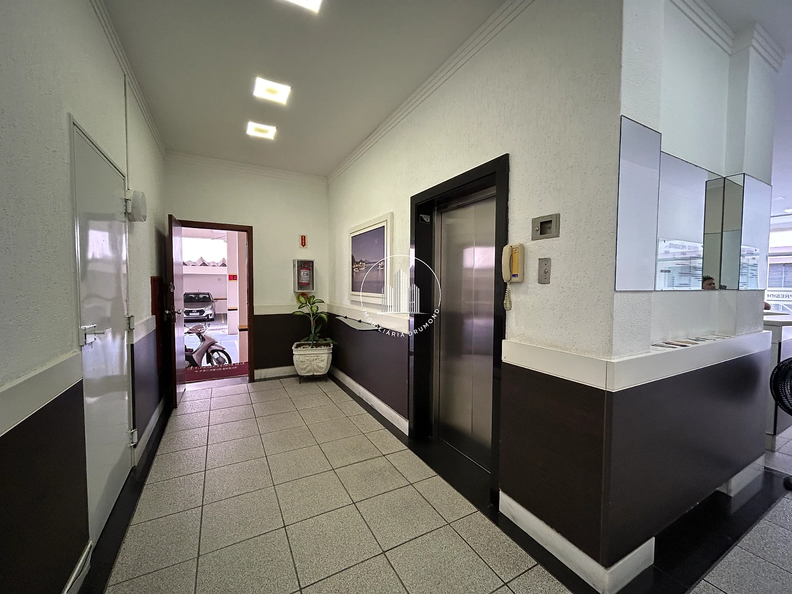 Escritório/Sala em Kobrasol, São José. 0 quartos, 32m². Imagem 20 de 22